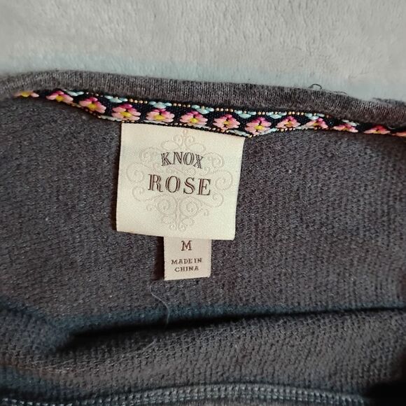 M Shirt Duo USED - Picture 3 of 9